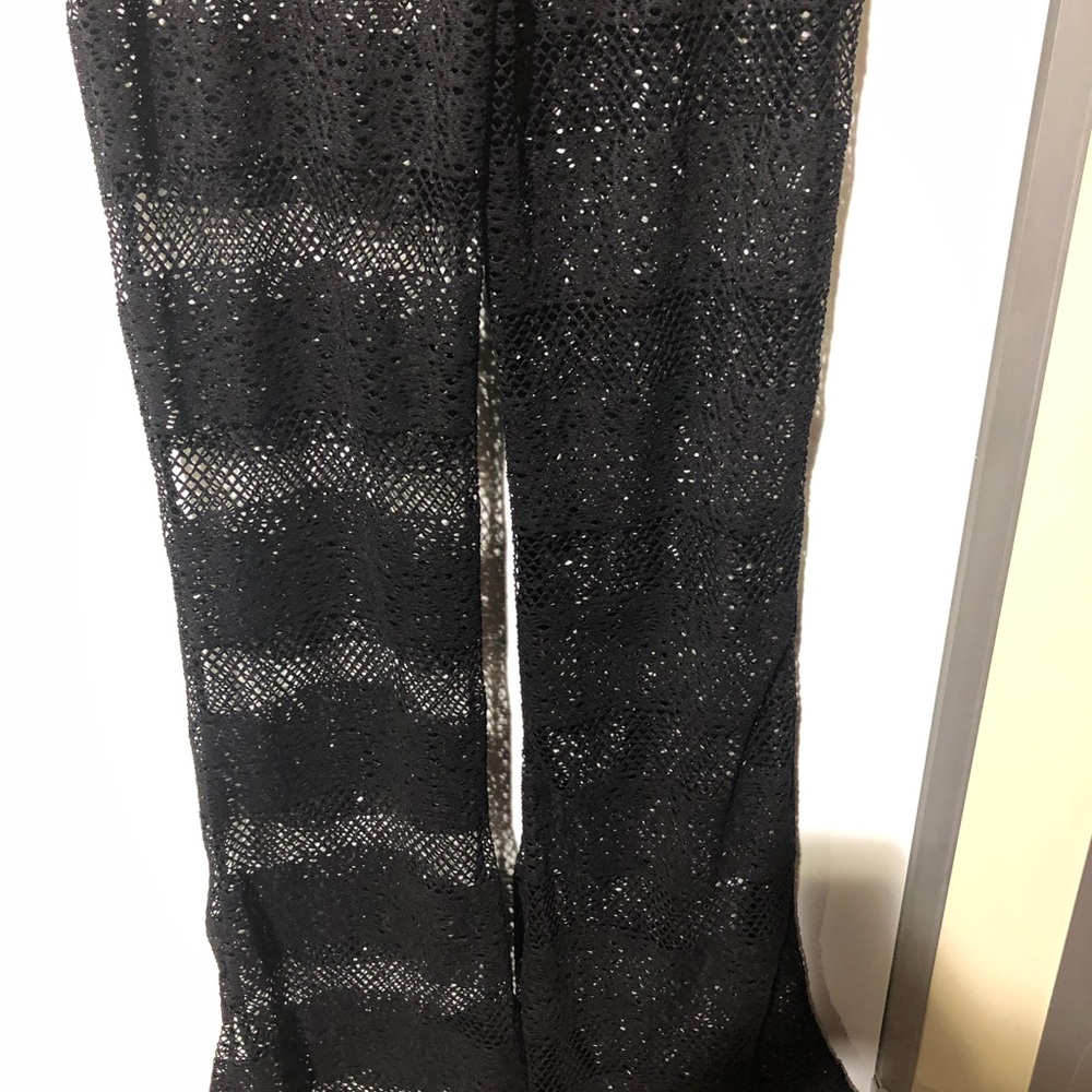 Prettylittlething Black Crochet Beach flare pants - Picture 6 of 7